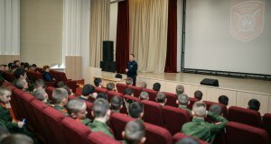 Классный час Безопасность на дорогах прежде всего 1